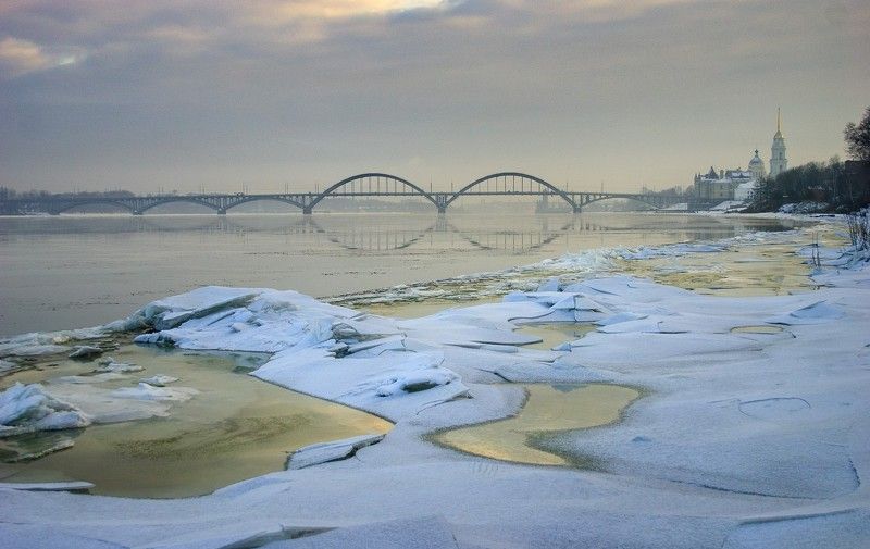 рыбинск, волга, мост, река Рыбинский вид в начале зимы.photo preview