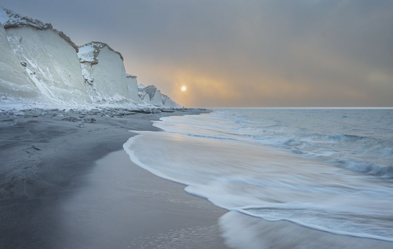 Зима. Итуруп. Закат на Белых скалахphoto preview
