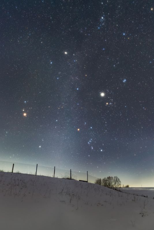 Орион и его окружениеphoto preview