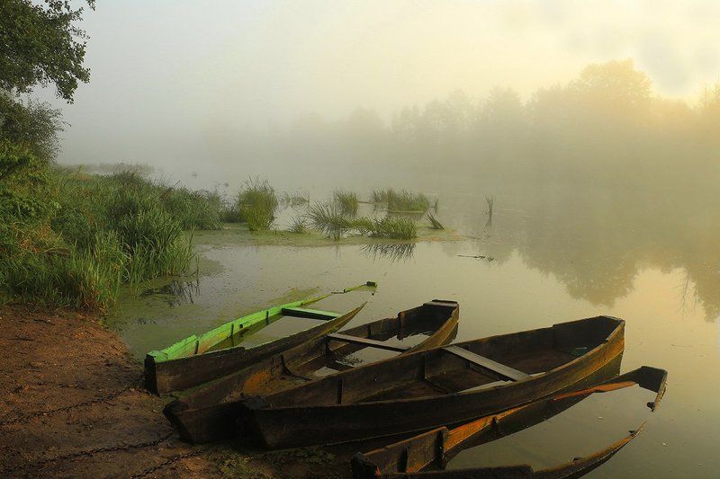 Вилия, утро, лодки Утренний натюрмортphoto preview