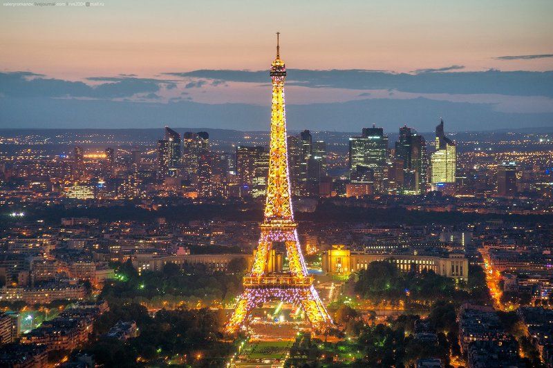 Эйфелева башня, Монпарнас, Париж, Франция, Montparnasse, Eiffel tower, Paris, France, романов Вид на Эйфелеву башнюphoto preview