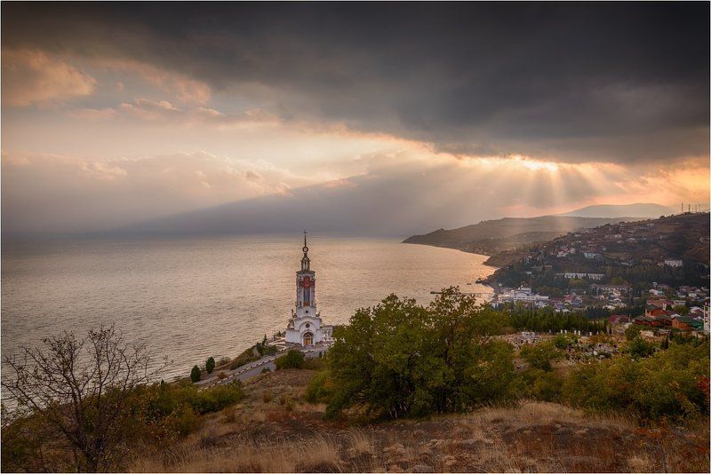 Море, Небо, Осень, Россия, Солнце, Тучи, Храм НЕБЕСНЫЙ ПИКphoto preview