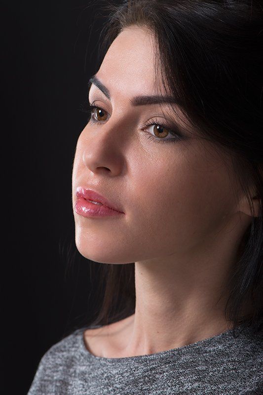 девушка, красота, мода, стиль, портрет Брюнеткаphoto preview