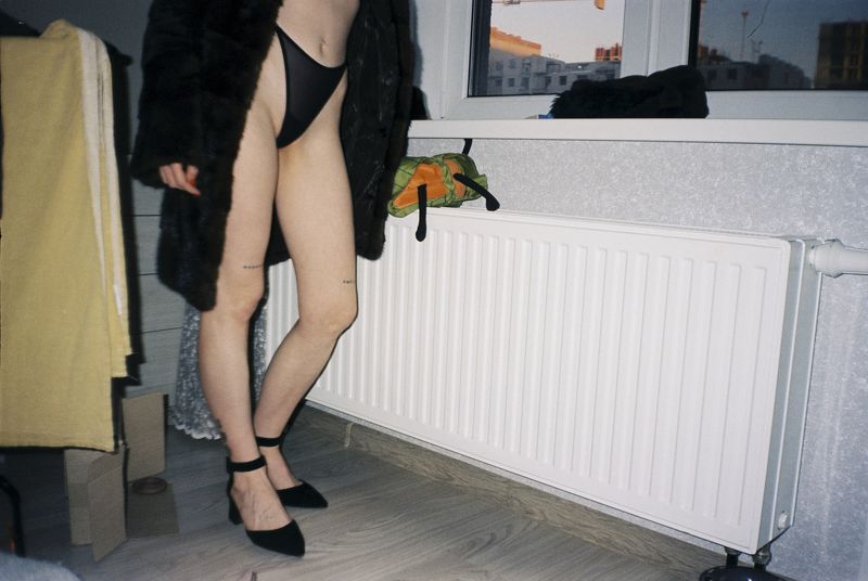 leevmag, 35mm, girl, female, sensual, sexy Elina фото превью