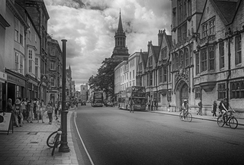 Старинные улочки фото превью