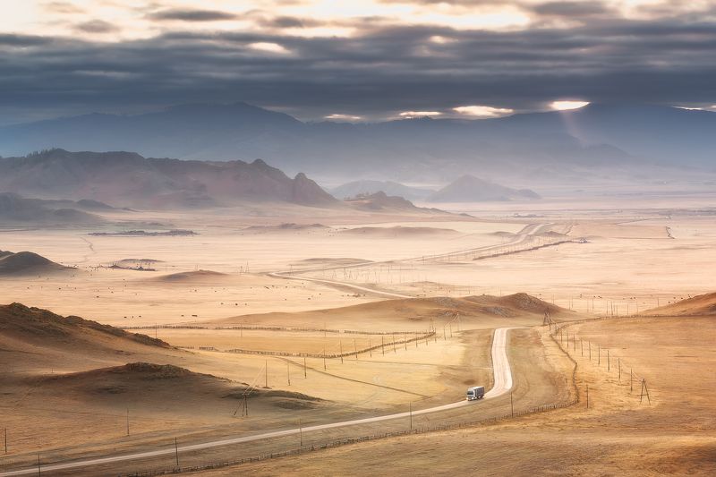 Алтай. Окрестности Усть-Кана рассветphoto preview