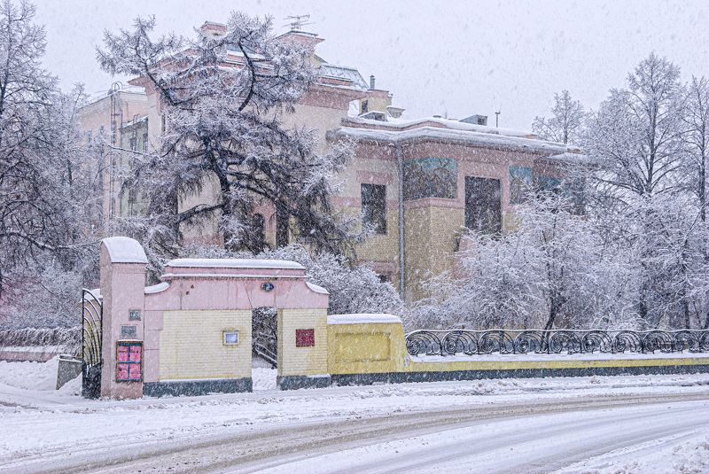 москва, город, снег, зима Снегопад в городеphoto preview