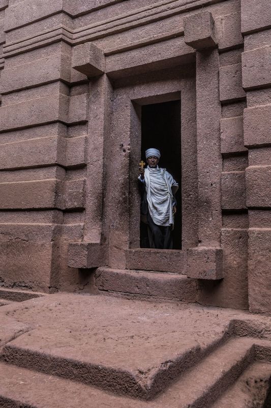 Стой, нечистая силаphoto preview