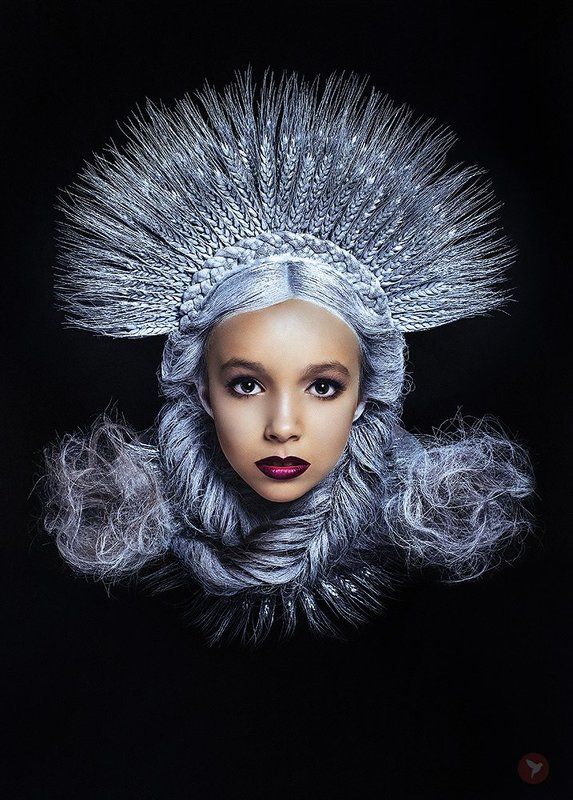 Портрет, девочка, лицо, взгляд, красота, волосы, косы, украшения, колоски, серебро ***photo preview