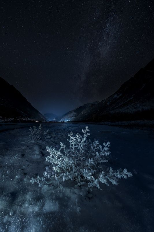 Ночь, горы, звезды, млечный путь, ночной пейзаж, астрофотография, кавказ, Приэльбрусье, снег, зима Ночные кристалыphoto preview