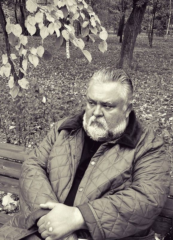 Мужской портрет Осень наших надеждphoto preview