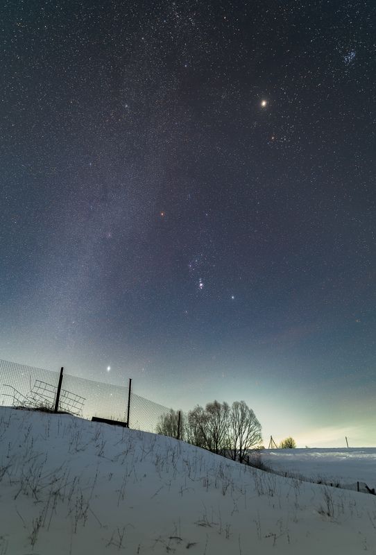 Россыпь звёзд окружения Орионаphoto preview