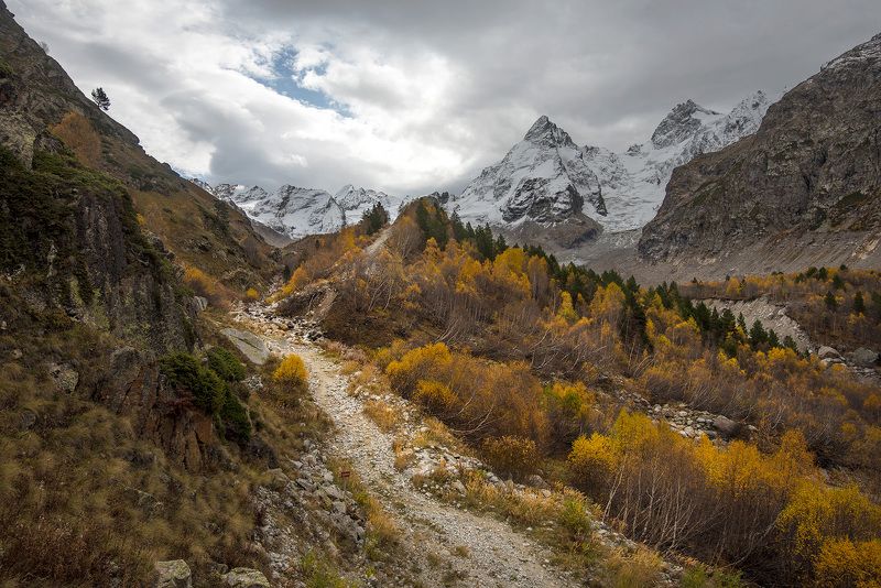 Осенний Адылсуphoto preview
