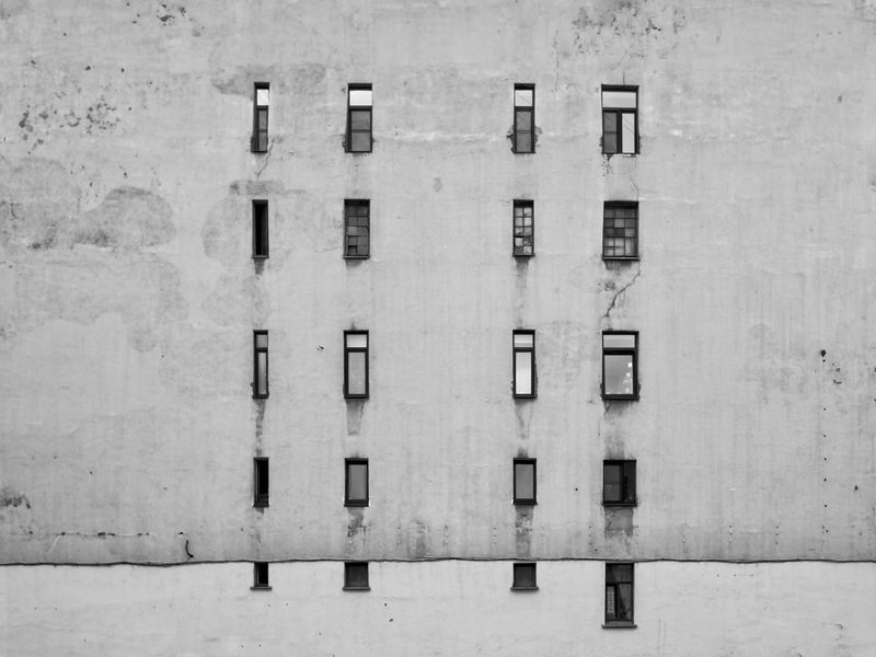 Окно, индивидеальность, архитектура, геометрия Индивидуальность фото превью