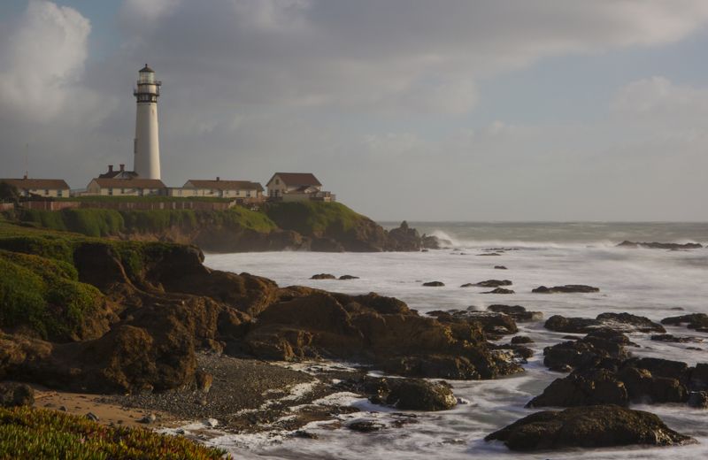 Light Housephoto preview