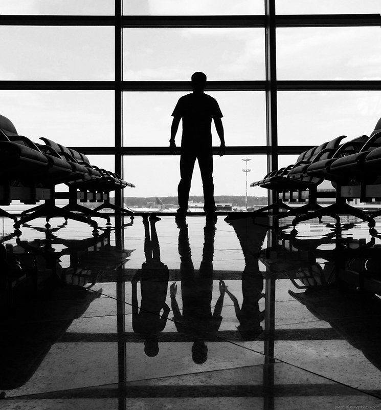 airoport, black and white, concept, conseptual, women ***photo preview