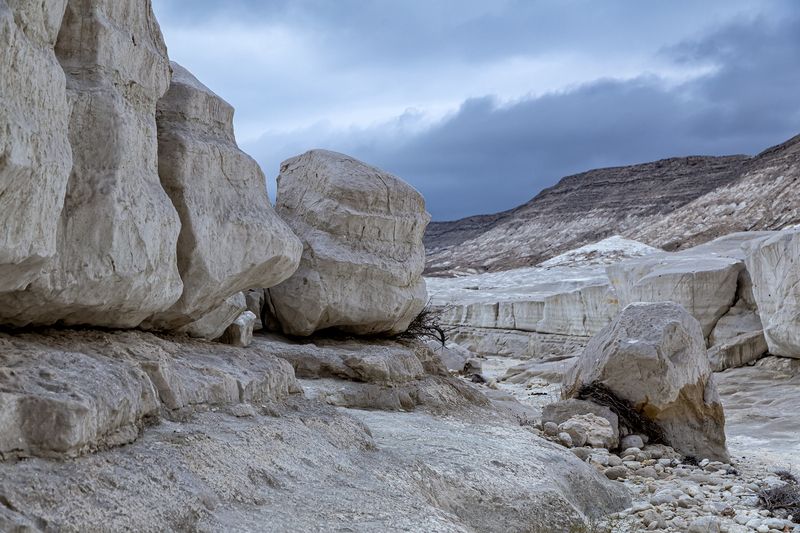 Белый каньонphoto preview