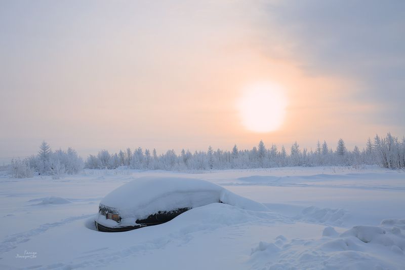 зима, пейзаж, снег, солнце, машина, деревья, облака Зимний сонphoto preview