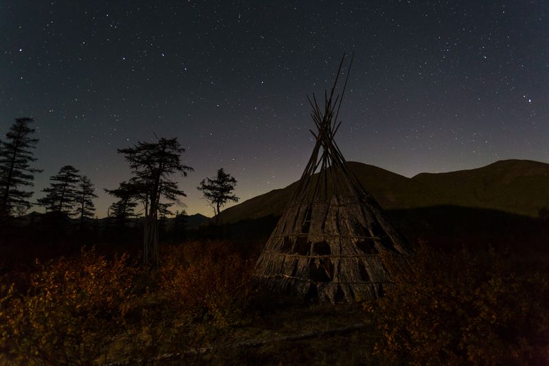 звезды, горы, якутия, становой хребет, река юдома, природа Старая юртаphoto preview