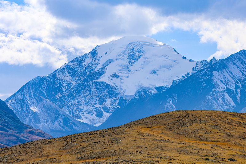алтай, елангаш, джаникту, горы Красавица Джаникту (3922м)photo preview