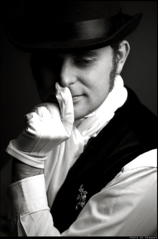 портрет, чб, цифра Илья. Учитель бальных танцев и рекнструктор баллов.photo preview