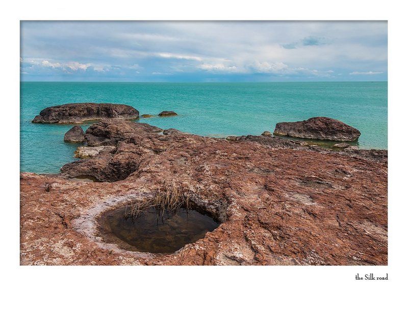 про полупресное озеро... и Приозёрские камушкиphoto preview