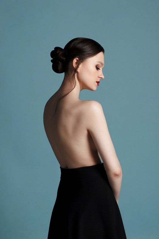 nude Spinephoto preview