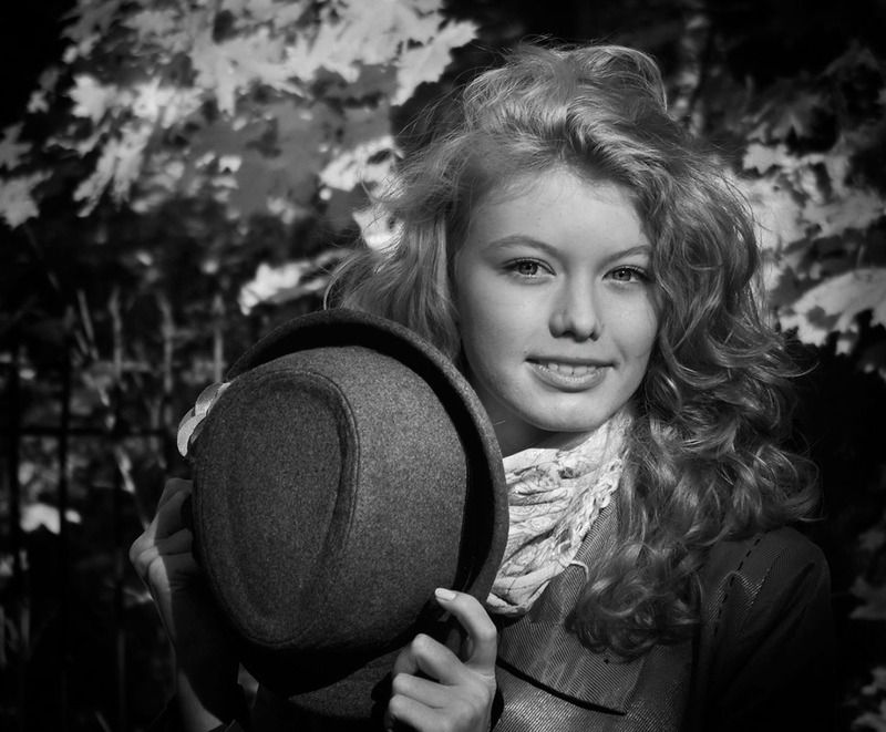 Янка и шляпкаphoto preview