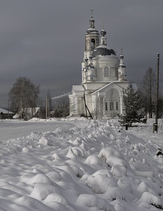 Сельский храм.photo preview