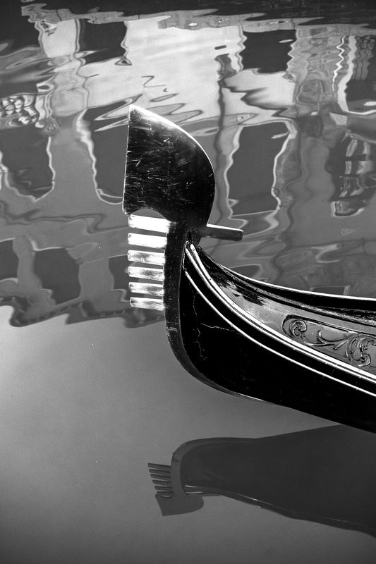 Italy, venice Gondolaphoto preview