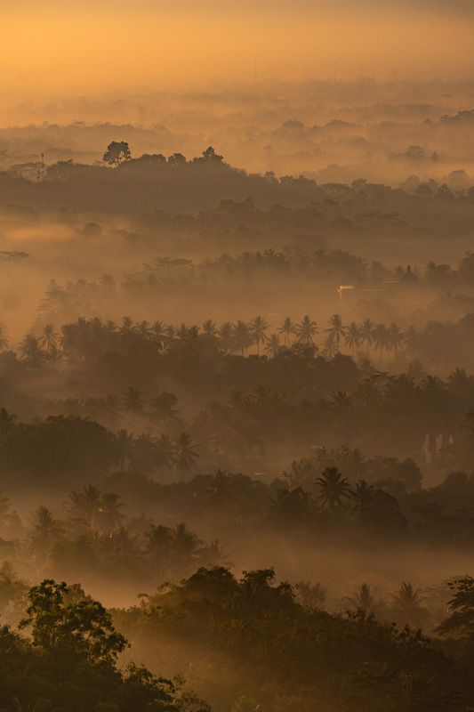 Ява, Боробудур Яванский рассветphoto preview