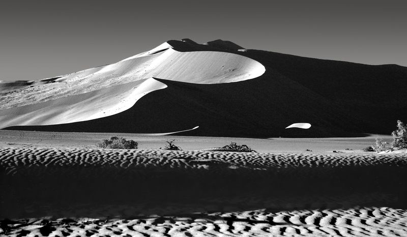 Рельефы пустыниphoto preview