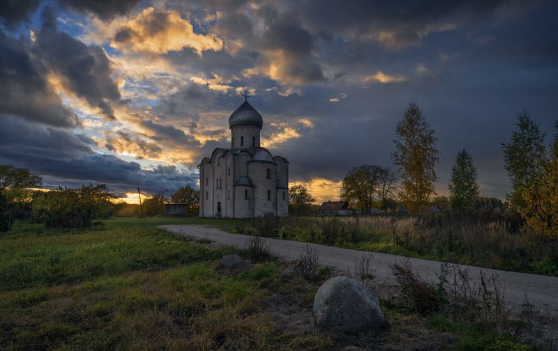 спас на нередице, великий новгород Спас на Нередицеphoto preview