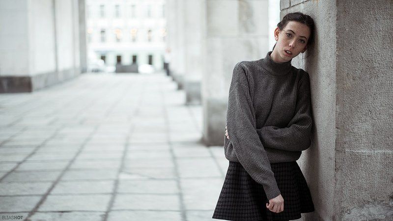 portrait girl beauty eyes russian nikon woman art sexy movie femme mood daylight natural light inspiration cinematic popular fineart post-processing portrait photography  Yanaphoto preview