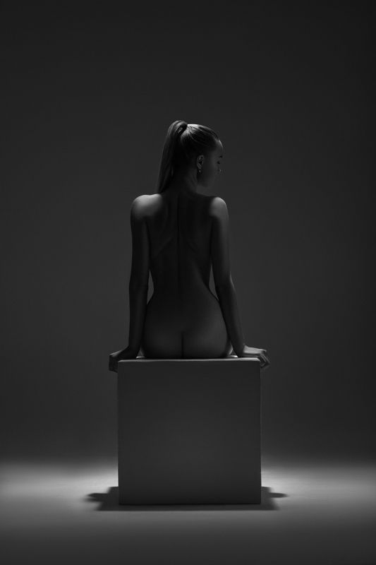nude, black, body, woman, white, art, naked, beauty, young, girl, sitting, background, beautiful, model, hair, female, caucasian, sexy, attractive, big, slim, studio, brunette, erotic, innocent, sculpture Veraphoto preview