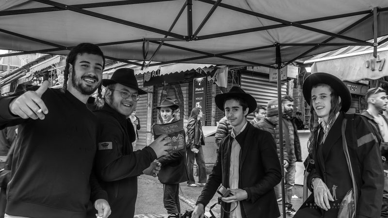 Happinessphoto preview