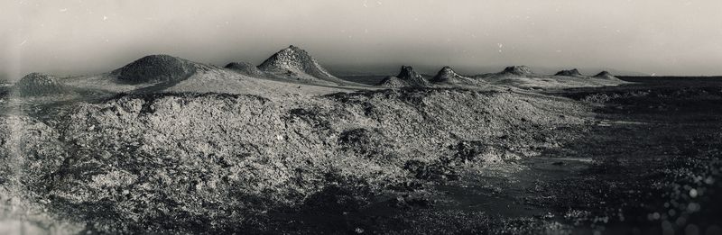 пейзаж, панорама, природа, черно-белое, монохром, заповедное, уникальная природа, долина вулканов, балка, грязевые вулканы, природа керченского полуострова, природа крыма, атмосферное, стиль, зима, грязь, винтажная оптика, мануальное, гелиос 44-2, керчь,  В долине грязевых вулканов.photo preview