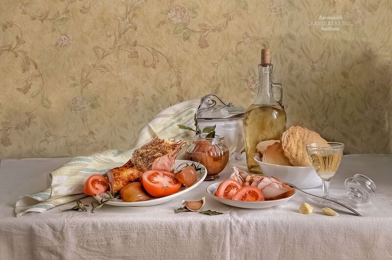 натюрморт, food photo, фуд фото, еда, мясо, сало, пироги, фото натюрморт, фото на телефон Иллюстрации по Гоголюphoto preview