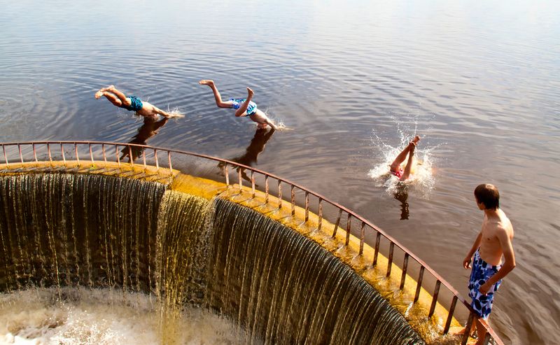 summer,dam,kids,summer summer heatphoto preview