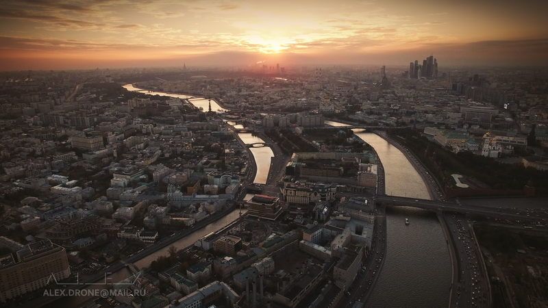 Эпично над Москвой №2photo preview