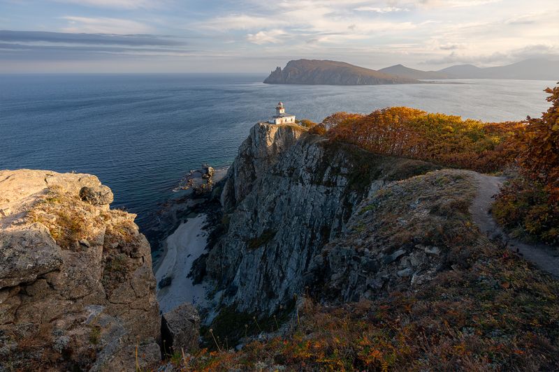 Приморье, Владивосток, Приморский край, Японское море, мыс балюзек, балюзек Маяк Балюзекphoto preview