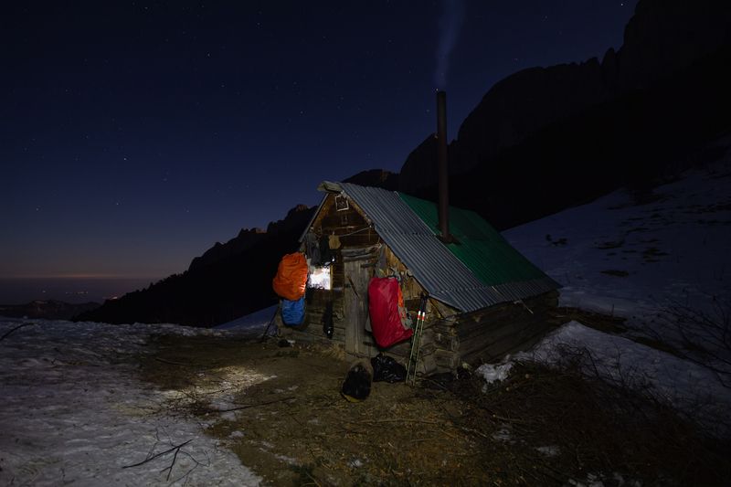 Большой Тхач балаган Ветренныйphoto preview