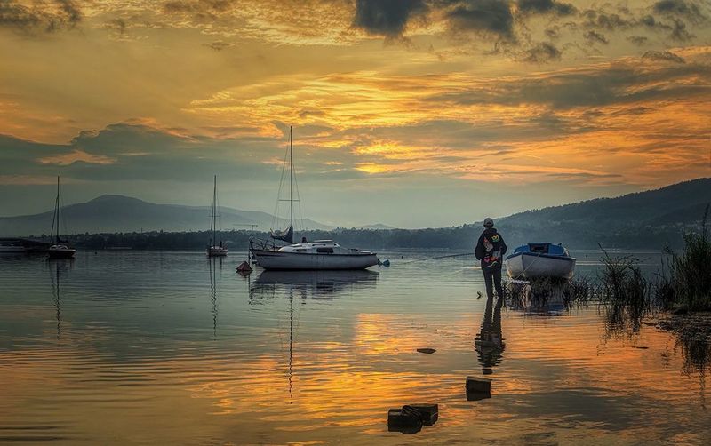Wędkowanie o zachodzie słońcaphoto preview