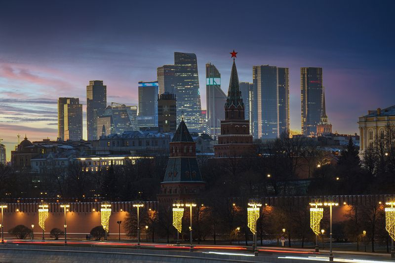 башни кремль москва сити за башней башняphoto preview