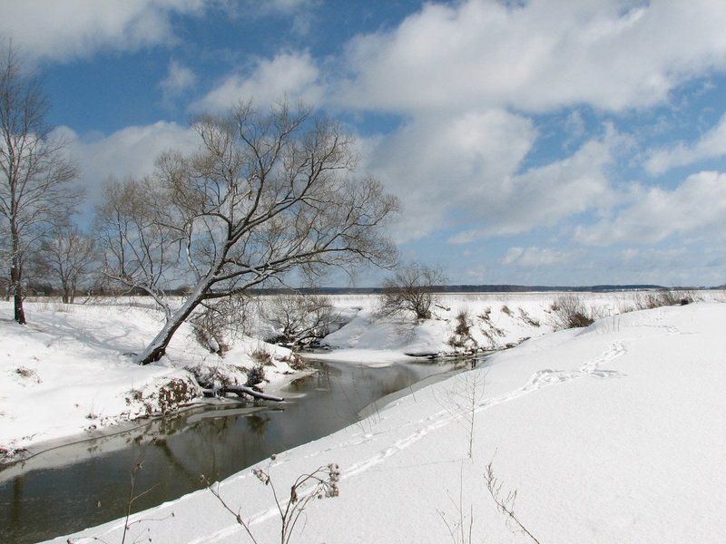 полдень, зима, снег, река, солнце,   облака Полденьphoto preview