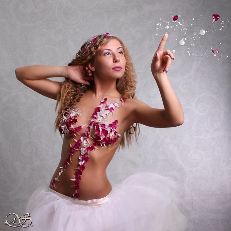 Чаровницаphoto preview