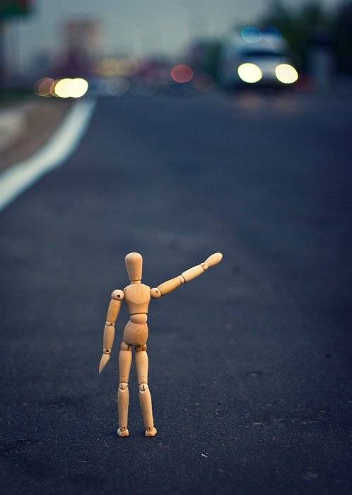 лола, кукла, марионетка, дорога, автостоп, Александр Ёж