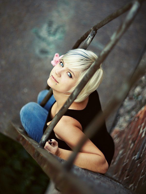 ромашка, кристина, взгляд, лестница ромашкаphoto preview