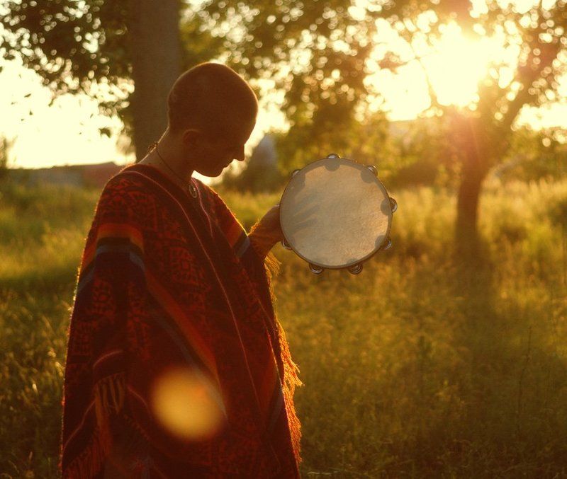 бубен,солнечно солнцеphoto preview