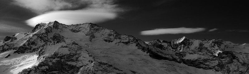 домбай, , горы, , кавказ, пик, джугутурлучат, ч.б Джугутурлучатphoto preview